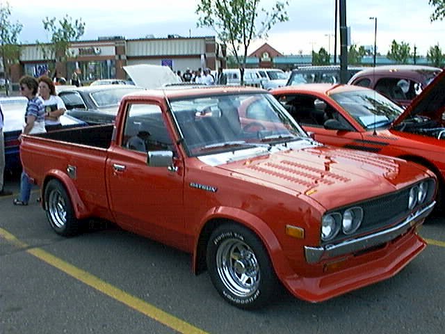 Re hints for 5 lugs wheel goes on datsun 620